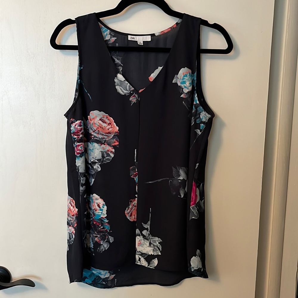 Like new! Size medium DR2 Tank